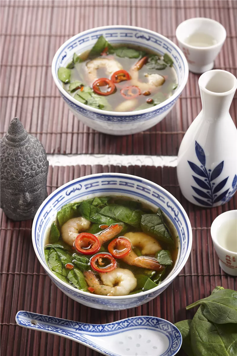 Spinatsuppe mit Garnelen - Gartencenter Heuschkel